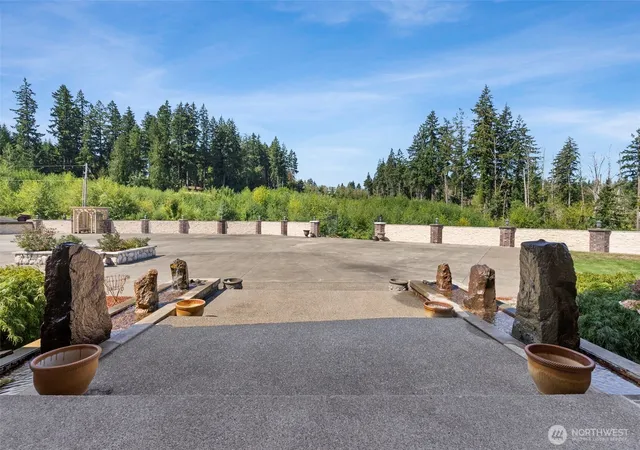 Photo 3 of Single family home for sale at 139 Coulson Rd, Chehalis, WA 98532 | MLS# NWM2573218 | Listing updated on 2026-09-25