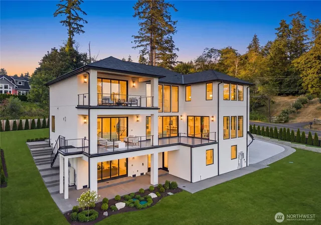 Photo 3 of Single family home for sale at 6220 Cromwell Dr Nw, Gig Harbor, WA 98335 | MLS# NWM2573223 | Listing updated on 2026-10-01