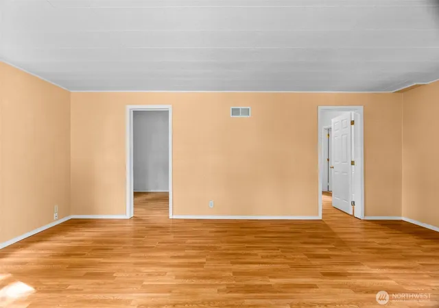 Photo 4 of Single family home for sale at 101 2Nd Ave Nw, Olympia, WA 98512 | MLS# NWM2573230 | Listing updated on 2026-10-03