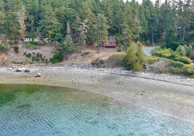 Photo 3 of Single family home for sale at 24 Starboard Rd, Lopez Island, WA 98261 | MLS# NWM2573232 | Listing updated on 2026-09-25