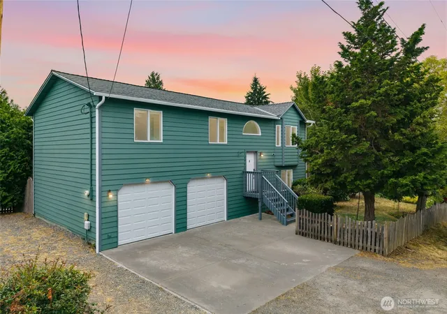 Photo 1 of Single family home for sale at 21675 Se 267th St, Maple Valley, WA 98038 | MLS# NWM2573242 | Listing updated on 2026-09-24