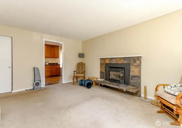 Photo 3 of Sale Pending at 29313 45th Place S, Auburn, WA 98001 | MLS# NWM2573250 | Listing updated on 2026-09-23