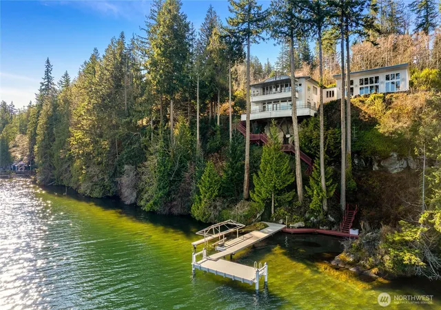 Photo 1 of Single family home for sale at 2500 Lake Whatcom Blvd, Bellingham, WA 98229 | MLS# NWM2573251 | Listing updated on 2026-09-25