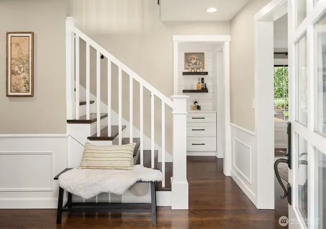 Photo 3 of Single family home for sale at 3819 204th Ave Ne, Sammamish, WA 98074 | MLS# NWM2573255 | Listing updated on 2026-10-01