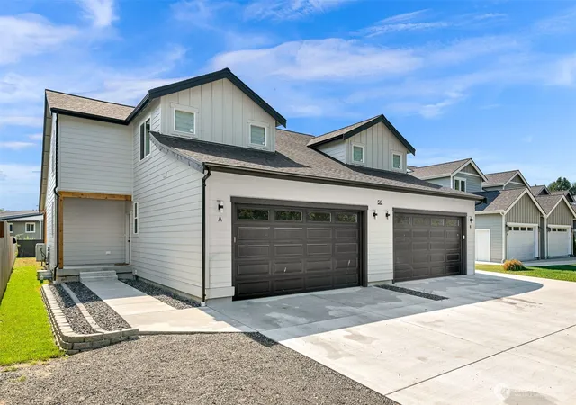 Photo 3 of House for sale at 513 Colton Ln, Everson, WA 98247 | MLS# NWM2573264 | Listing updated on 2026-09-25