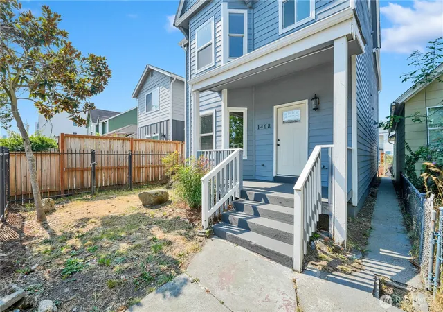Photo 2 of Single family home for sale at 1408 S J St, Tacoma, WA 98405 | MLS# NWM2573280 | Listing updated on 2026-09-25