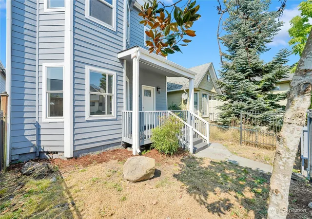 Photo 3 of Single family home for sale at 1408 S J St, Tacoma, WA 98405 | MLS# NWM2573280 | Listing updated on 2026-09-25