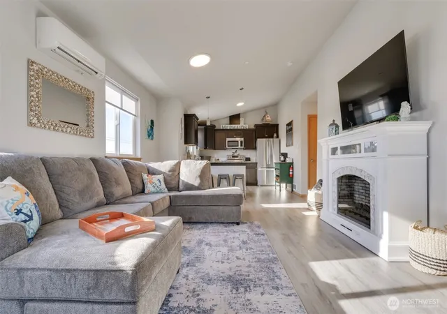 Photo 3 of Single family home for sale at 1006 Point Brown Ave Se, Ocean Shores, WA 98569 | MLS# NWM2573314 | Listing updated on 2026-09-25