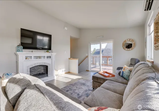 Photo 4 of Single family home for sale at 1006 Point Brown Ave Se, Ocean Shores, WA 98569 | MLS# NWM2573314 | Listing updated on 2026-09-25