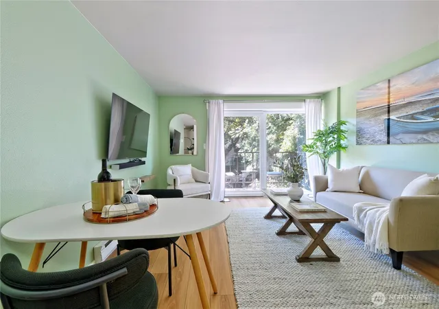 Condo for sale at 1300 University St #2A, Seattle, WA 98101 | MLS# NWM2573350