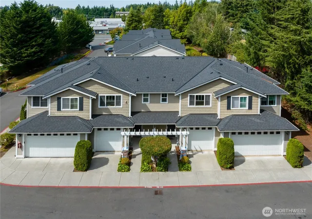 Photo 1 of Sale Pending at 10829 19th Ave Se #2C, Everett, WA 98208 | MLS# NWM2573356 | Listing updated on 2026-10-01