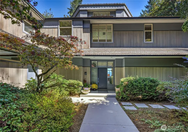 Photo 3 of Single family home for sale at 34302 Pilot Point Rd Ne, Kingston, WA 98346 | MLS# NWM2573358 | Listing updated on 2026-10-01