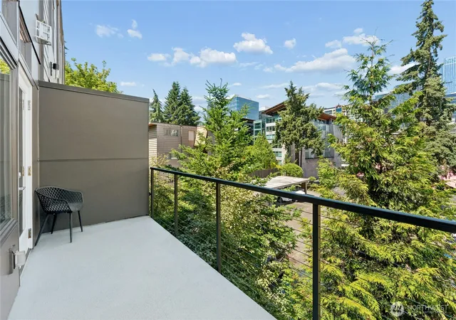 Photo 3 of Townhouse for sale at 10762 Se 1st Dr #22, Bellevue, WA 98004 | MLS# NWM2573360 | Listing updated on 2026-09-28