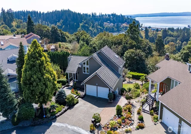 Photo 1 of Single family home for sale at 10010 76th St Sw, Lakewood, WA 98498 | MLS# NWM2573373 | Listing updated on 2026-09-25