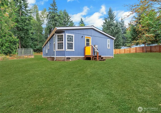 Photo 4 of Manufactured home for sale at 28205 73Rd Ave E, Graham, WA 98338 | MLS# NWM2573377 | Listing updated on 2026-09-25