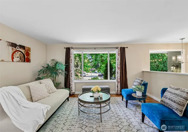 Photo 3 of Sale Pending at 1853 N 200Th St, Shoreline, WA 98133 | MLS# NWM2573379 | Listing updated on 2026-09-30