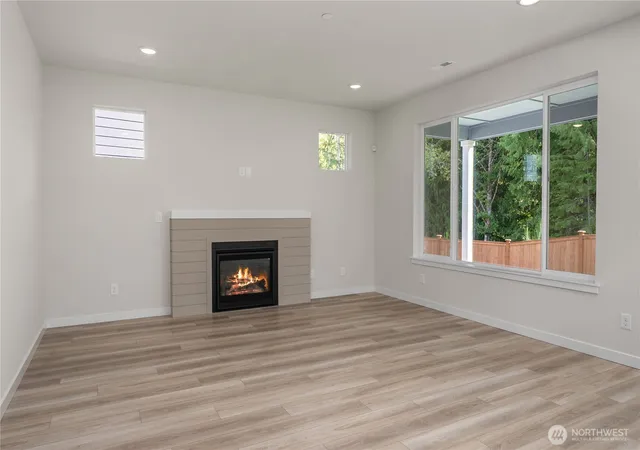 Photo 4 of Single family home for sale at 3934 Flat Top Dr, Bremerton, WA 98312 | MLS# NWM2573416 | Listing updated on 2026-09-27
