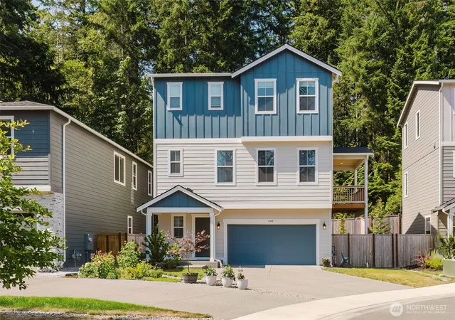 Photo 1 of Single family home for sale at 6480 Halyard Cir Se, Port Orchard, WA 98367 | MLS# NWM2573425 | Listing updated on 2026-10-01