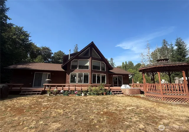 Photo 2 of Single family home for sale at 82 Ne Miller Rd, Belfair, WA 98528 | MLS# NWM2573433 | Listing updated on 2026-10-01