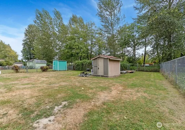 Photo 3 of Sale Pending at 700 N Reed St #30, Sedro Woolley, WA 98284 | MLS# NWM2573458 | Listing updated on 2026-10-01