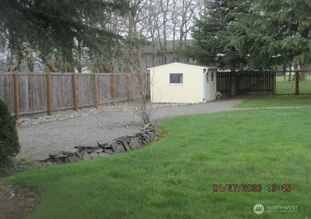 Photo 2 of Single family home for sale at 9237 Applegate Loop Sw, Rochester, WA 98579 | MLS# NWM2573465 | Listing updated on 2026-09-25