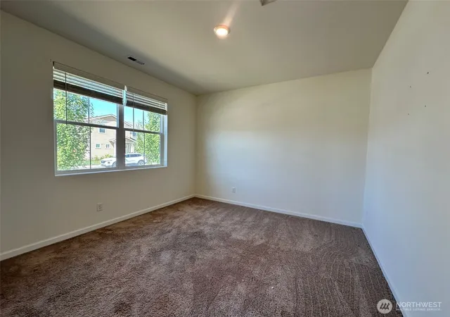 Photo 3 of Single family home for sale at 6319 121St Ave E, Puyallup, WA 98372 | MLS# NWM2573485 | Listing updated on 2026-09-29