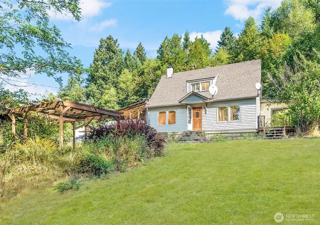 Photo 1 of Single family home for sale at 126 Tennessee Rd, Winlock, WA 98596 | MLS# NWM2573490 | Listing updated on 2026-09-25