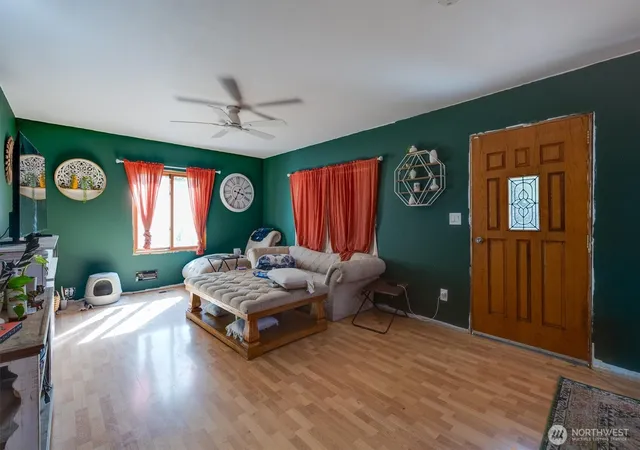 Photo 3 of Single family home for sale at 126 Tennessee Rd, Winlock, WA 98596 | MLS# NWM2573490 | Listing updated on 2026-09-25