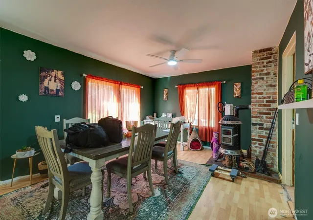 Photo 4 of Single family home for sale at 126 Tennessee Rd, Winlock, WA 98596 | MLS# NWM2573490 | Listing updated on 2026-09-25