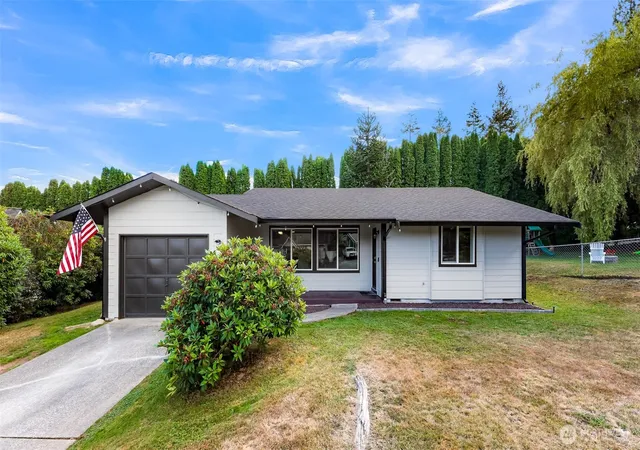 Photo 3 of Single family home for sale at 6108 Juno Pl, Ferndale, WA 98248 | MLS# NWM2573511 | Listing updated on 2026-09-30