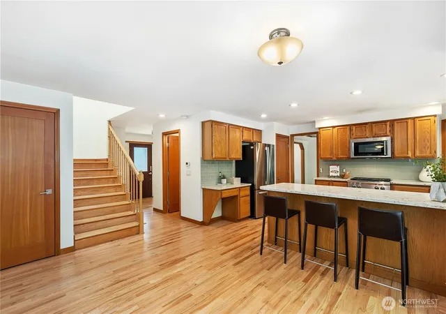 Photo 4 of Single family home for sale at 23046 Ne 19Th Dr, Sammamish, WA 98074 | MLS# NWM2573519 | Listing updated on 2026-10-01