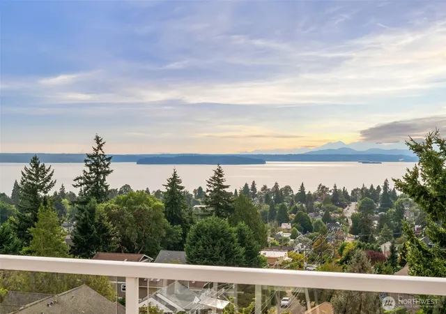 Photo 2 of Condo for sale at 4847 California Ave Sw #605, Seattle, WA 98116 | MLS# NWM2573537 | Listing updated on 2026-09-30