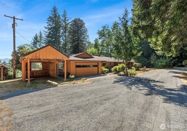 Photo 2 of Single family home for sale at 168 Boyd, Randle, WA 98377 | MLS# NWM2573559 | Listing updated on 2026-09-25