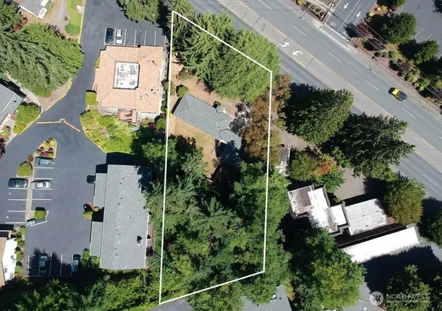 Photo 2 of Single family home for sale at 22910 Edmonds Wy, Edmonds, WA 98020 | MLS# NWM2573560 | Listing updated on 2026-09-25