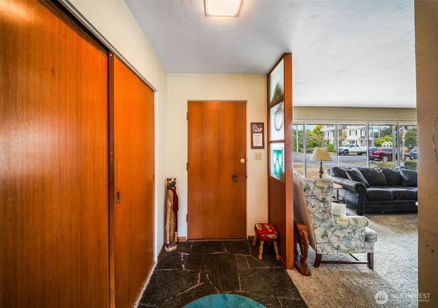 Photo 2 of Single family home for sale at 315 W Broadway Ave, Montesano, WA 98563 | MLS# NWM2573564 | Listing updated on 2026-09-29