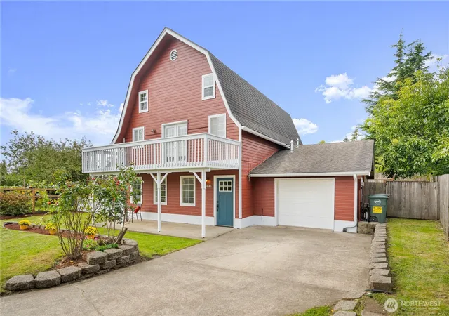 Photo 2 of Sale Pending at 5845 Vista Dr, Ferndale, WA 98248 | MLS# NWM2573565 | Listing updated on 2026-09-19