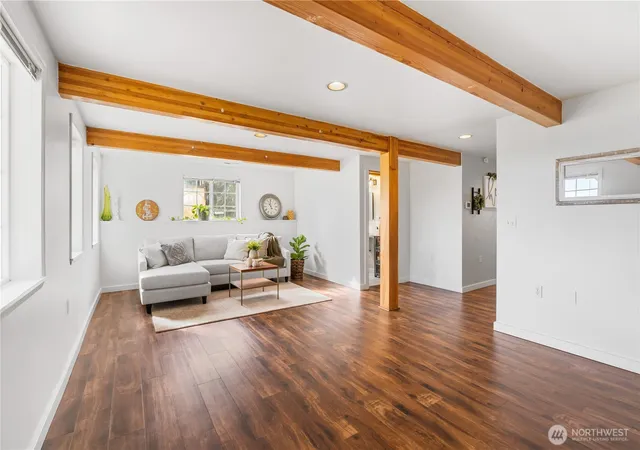 Photo 4 of Sale Pending at 5845 Vista Dr, Ferndale, WA 98248 | MLS# NWM2573565 | Listing updated on 2026-09-19