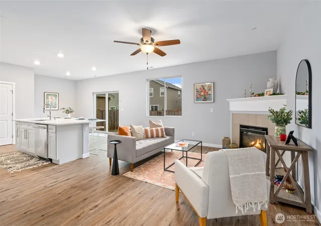 Photo 3 of Single family home for sale at 4435 Bay Vista Blvd, Bremerton, WA 98312 | MLS# NWM2573574 | Listing updated on 2026-09-30