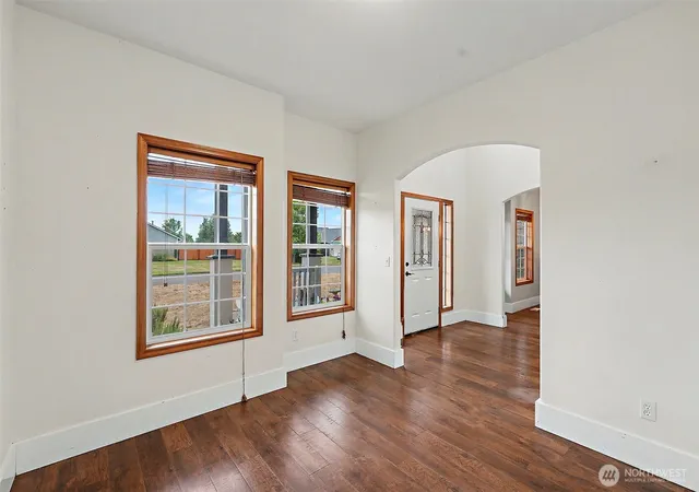 Photo 4 of Single family home for sale at 17513 Dusty Ct Sw, Tenino, WA 98589 | MLS# NWM2573578 | Listing updated on 2026-10-01