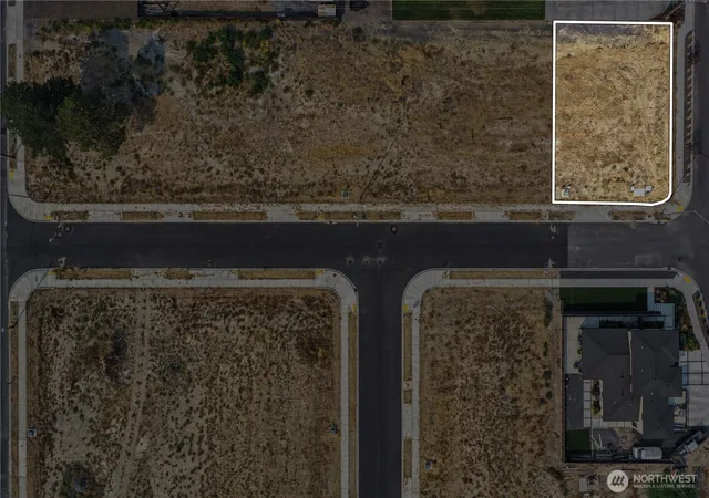 Photo 2 of Land for sale at 3198 W Lakeside Dr, Moses Lake, WA 98837 | MLS# NWM2573586 | Listing updated on 2026-10-03