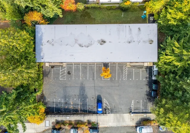 Photo 2 of Multi family home for sale at 936 N 198Th St, Shoreline, WA 98133 | MLS# NWM2573588 | Listing updated on 2026-09-24