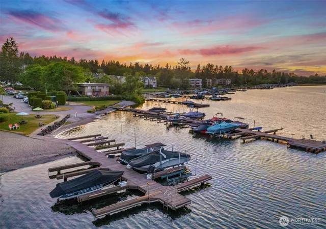Condo for sale at 3834 175th Avenue NE #E44, Redmond, WA 98052 | MLS# NWM2573589