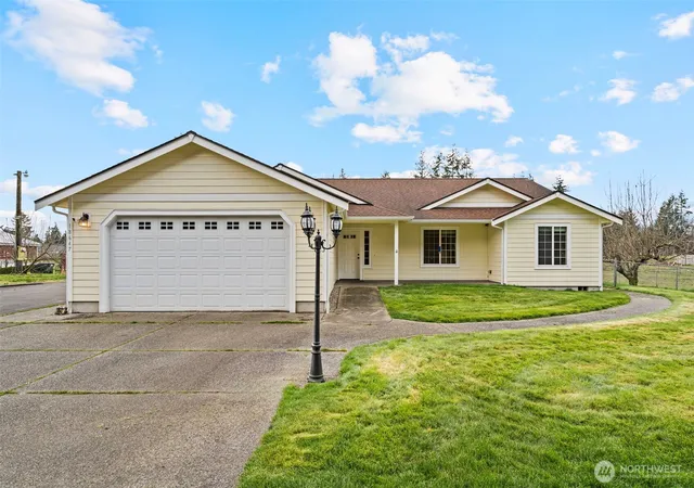 Photo 2 of Single family home for sale at 18647 Joselyn St Sw, Rochester, WA 98579 | MLS# NWM2573601 | Listing updated on 2026-09-24
