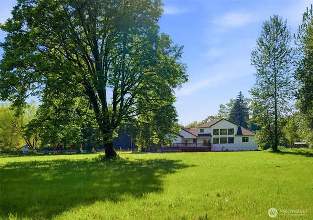 Photo 3 of Single family home for sale at 230 Conine St Se, Olympia, WA 98513 | MLS# NWM2573625 | Listing updated on 2026-09-25