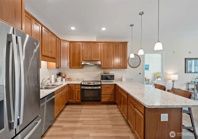 Photo 4 of Condo for sale at 3803 17Th St Sw #109, Puyallup, WA 98373 | MLS# NWM2573629 | Listing updated on 2026-09-25