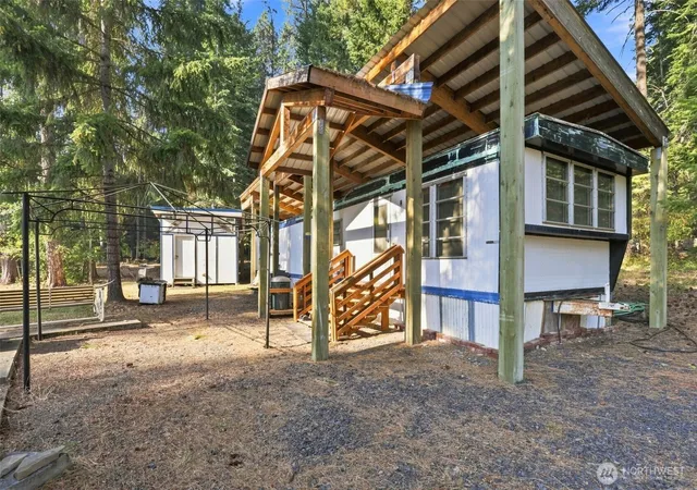 Photo 1 of Manufactured home for sale at 570 W Pacific Ave, Ronald, WA 98940 | MLS# NWM2573633 | Listing updated on 2026-09-25