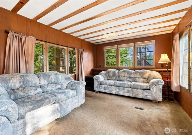 Photo 3 of Manufactured home for sale at 570 W Pacific Ave, Ronald, WA 98940 | MLS# NWM2573633 | Listing updated on 2026-09-25
