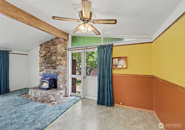Photo 4 of Sale Pending at 3827 S 176Th St, Seattle, WA 98188 | MLS# NWM2573636 | Listing updated on 2026-09-25