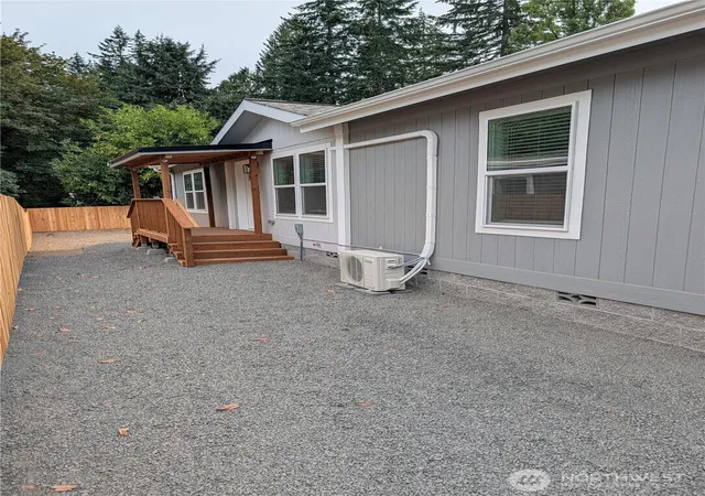 Photo 1 of Manufactured home for sale at 509 Nw Fir, Winlock, WA 98596 | MLS# NWM2573644 | Listing updated on 2026-09-25