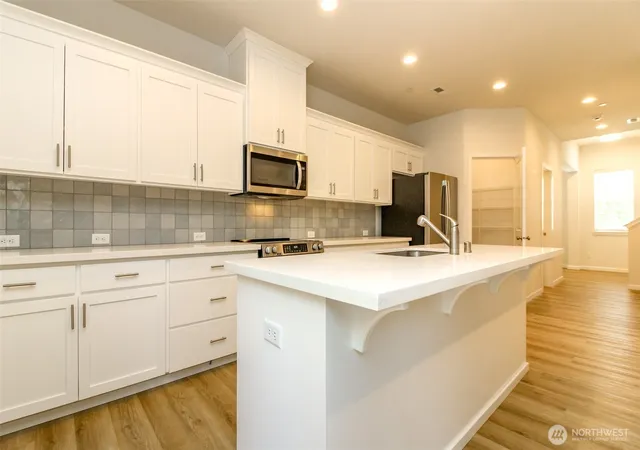Photo 3 of Single family home for sale at 7058 Quinn Ct Se, Tumwater, WA 98501 | MLS# NWM2573651 | Listing updated on 2026-09-30